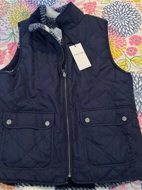 NWT small dry goods reversible vest